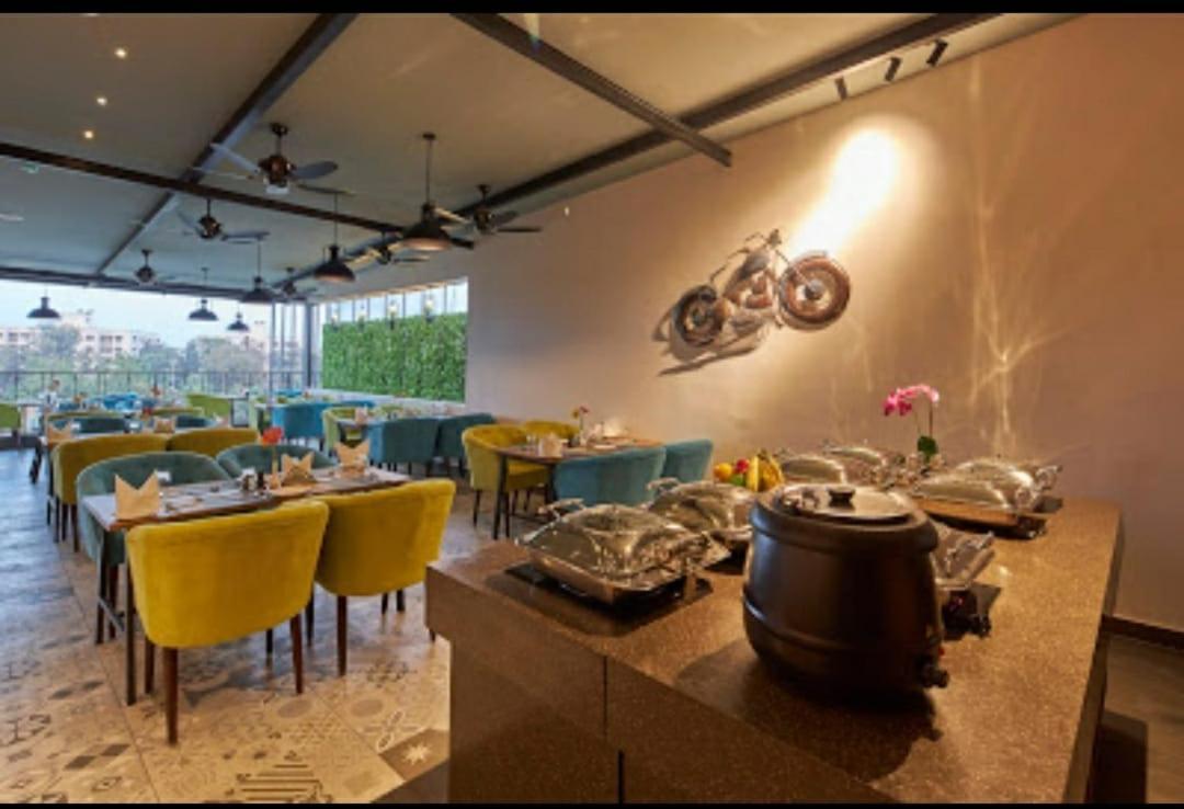 Regenta Inn Grand Koramangala By Royal Orchid Hotels Bangalore Eksteriør billede